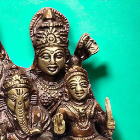 Tamas Brass Handcrafted Shiv Parivar Murti Statue / Idol with Antique Finish (Golden & Brown) (Pack of 1)